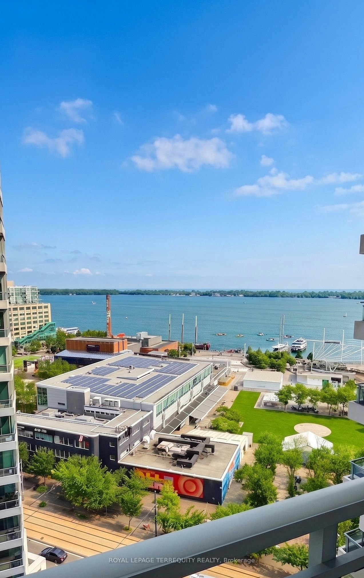 1812-230 Queens Quay W, Toronto, ON, M5J 2Y7