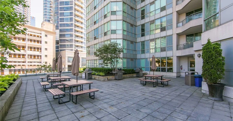 1812-230 Queens Quay W, Toronto, ON, M5J 2Y7 - 17