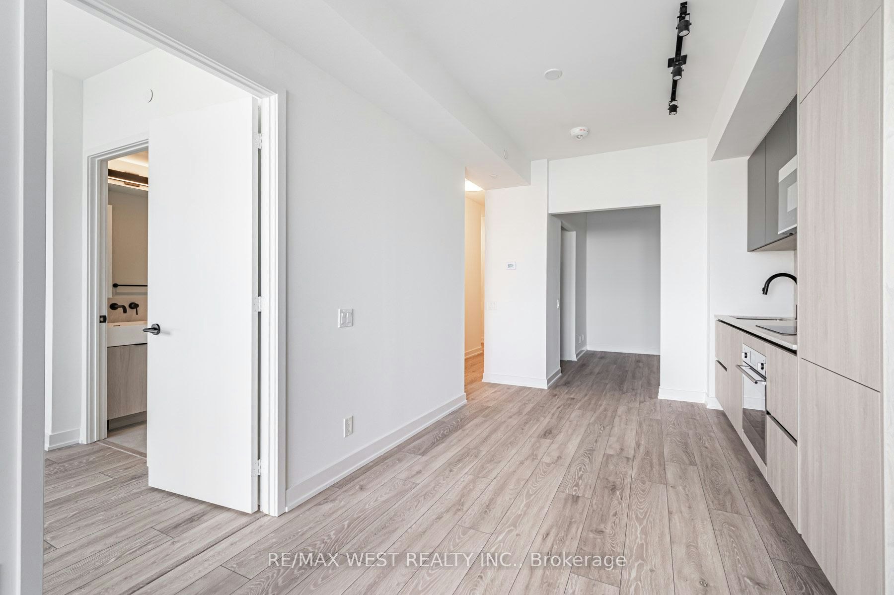2601-108 Peter Street, Toronto, ON, M5V 2G7 - 7