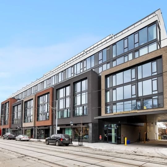 615-899 College Street, Toronto, ON, M6H 1A1