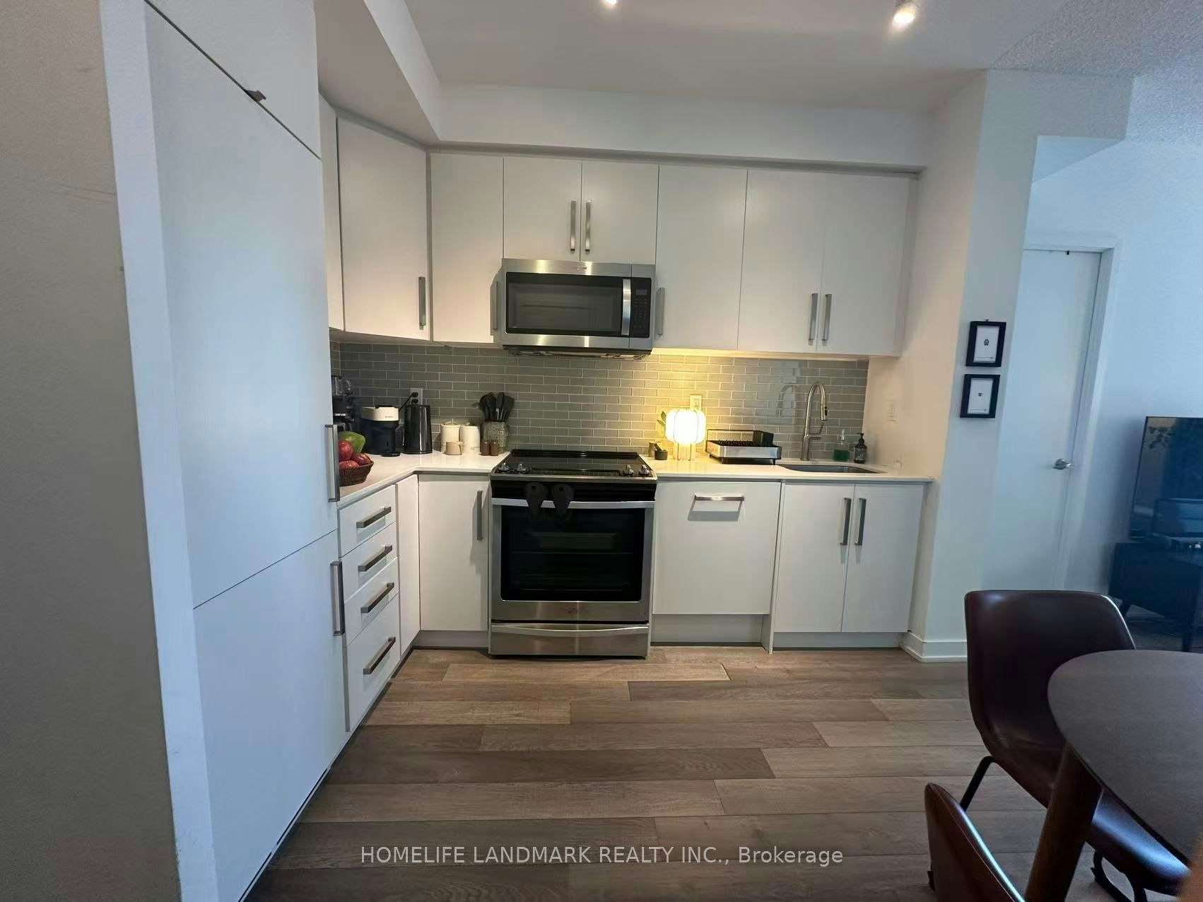 2807-5180 Yonge Street, Toronto, ON, M2N 5P6