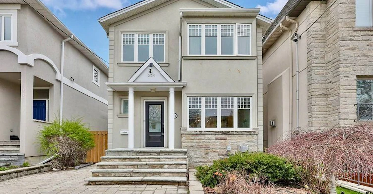 204 Brooke Avenue, Toronto, ON, M5M 2K6 - 2