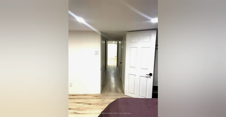 204 Brooke Avenue, Toronto, ON, M5M 2K6 - 5