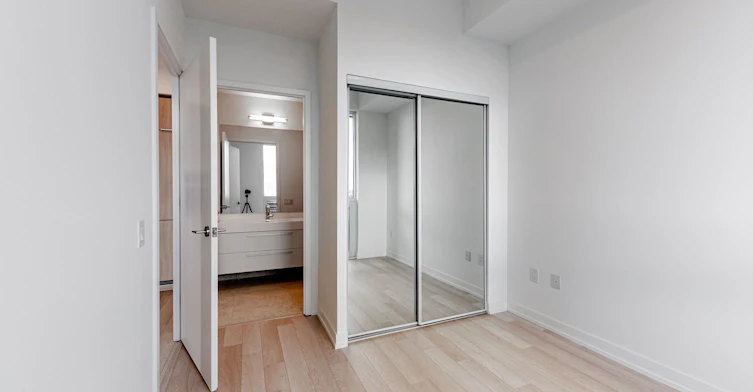 39 Roehampton Avenue, Toronto, ON, M4P 0G1 - 12