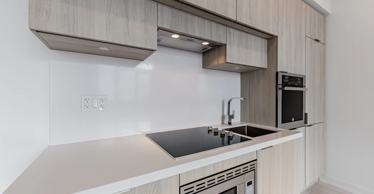 39 Roehampton Avenue, Toronto, ON, M4P 0G1 - 5