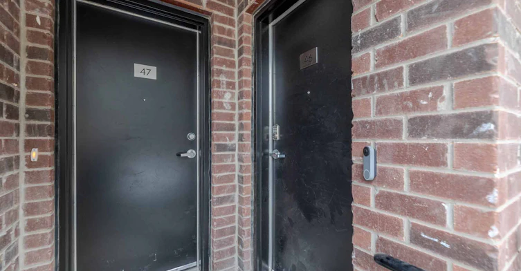 46-871 Sheppard Avenue W, Toronto, ON, M3H 0E8 - 2