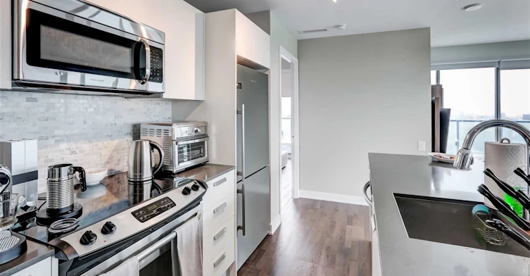 2502-1815 Yonge Street, Toronto, ON, M4T 2A4 - 4
