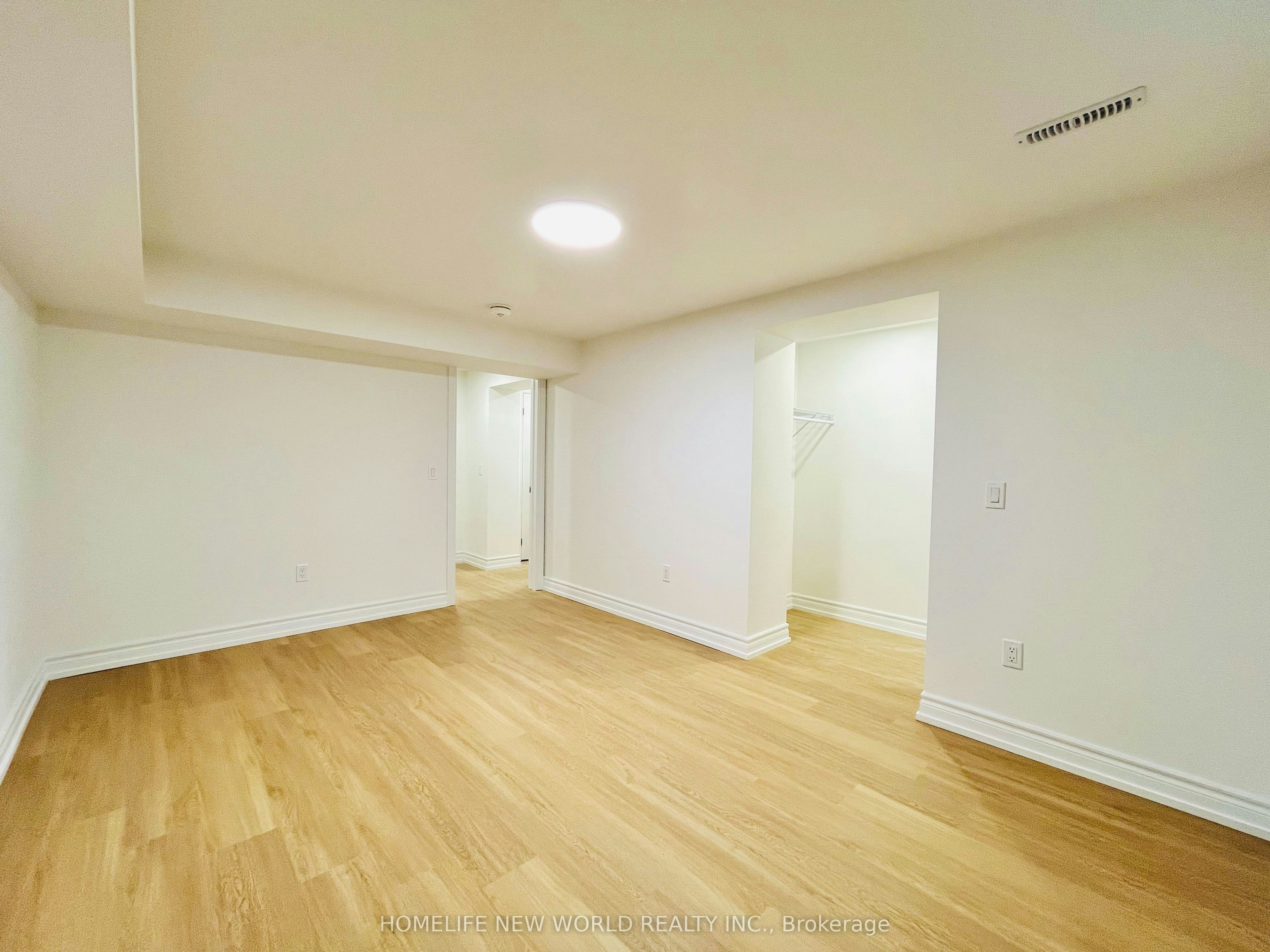 BSMT-127 Highgate Avenue, Toronto, ON, M2N 5G5 - 13