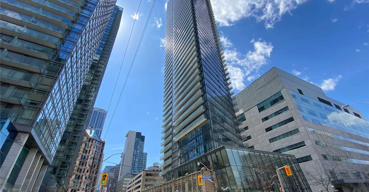 1601-832 Bay Street, Toronto, ON, M5S 1Z6 - 5