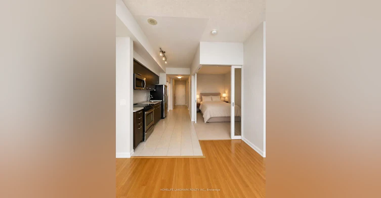 1601-832 Bay Street, Toronto, ON, M5S 1Z6
