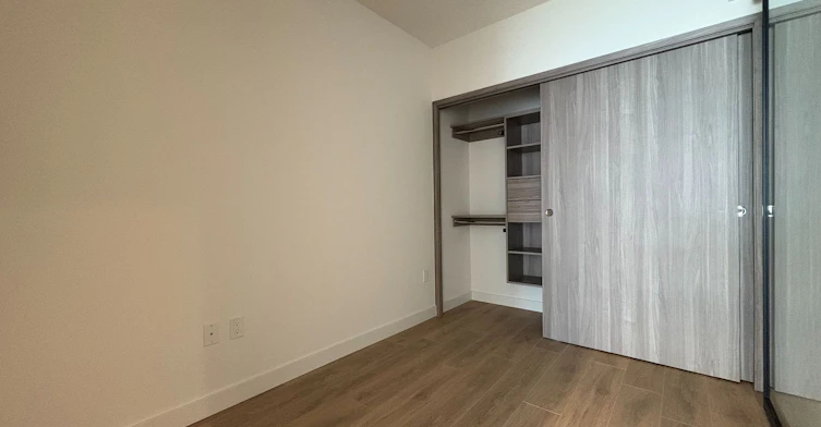 316-1 Concord Cityplace Way, Toronto, ON, M5V 0X3 - 8