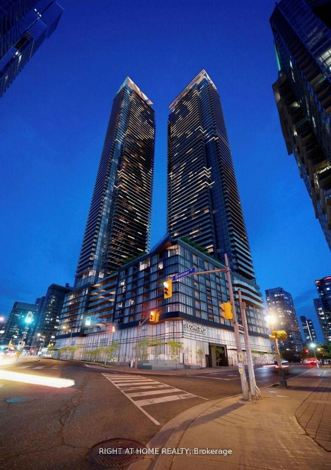 316-1 Concord Cityplace Way, Toronto, ON, M5V 0X3