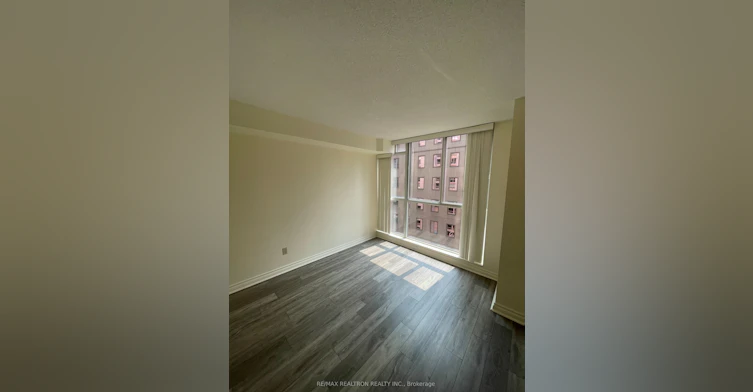 1003-736 Bay Street, Toronto, ON, M5G 2M4 - 15