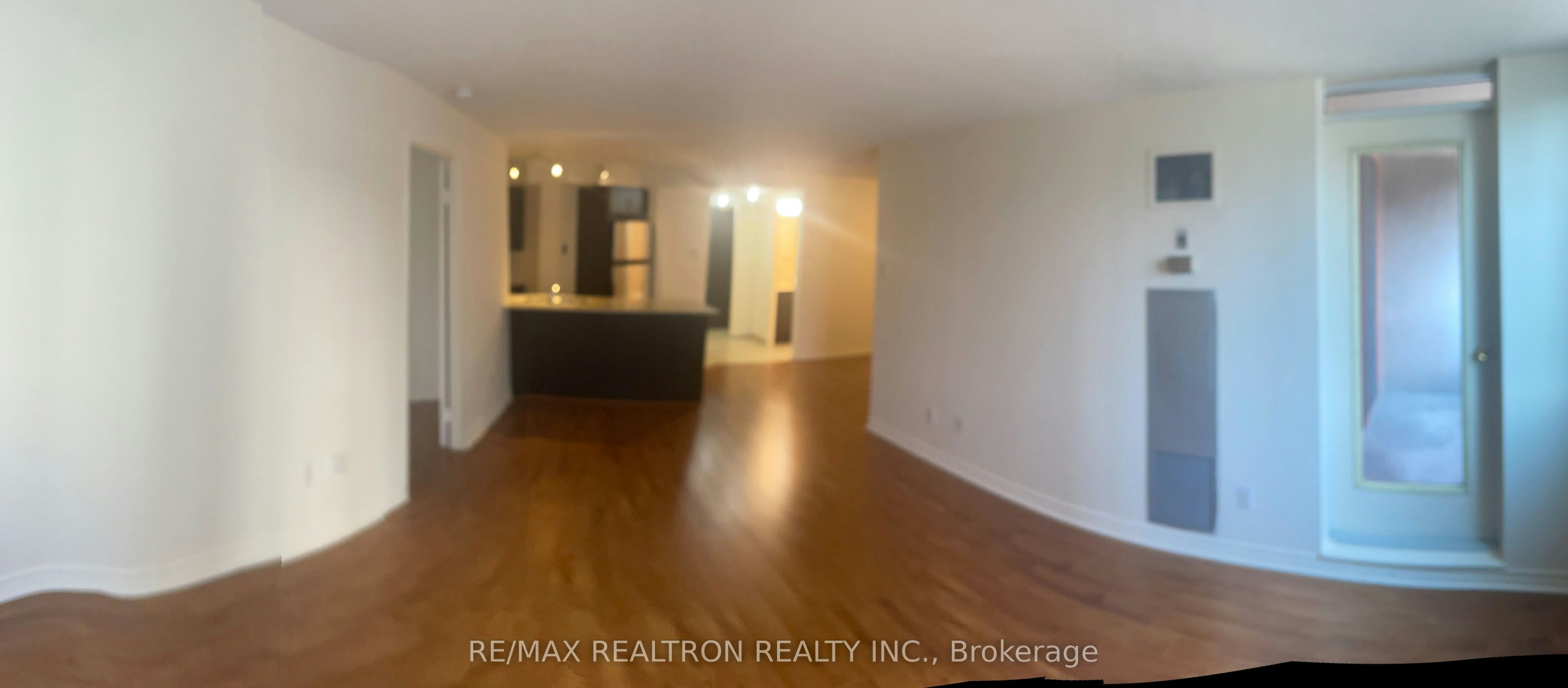 1003-736 Bay Street, Toronto, ON, M5G 2M4 - 5