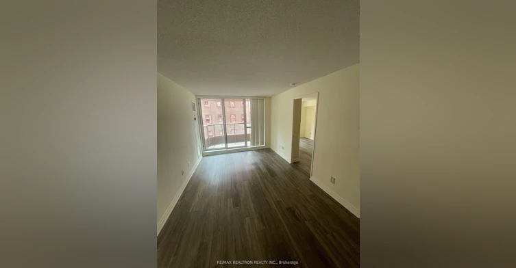 1003-736 Bay Street, Toronto, ON, M5G 2M4 - 14