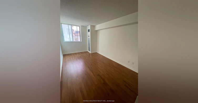 1003-736 Bay Street, Toronto, ON, M5G 2M4 - 13