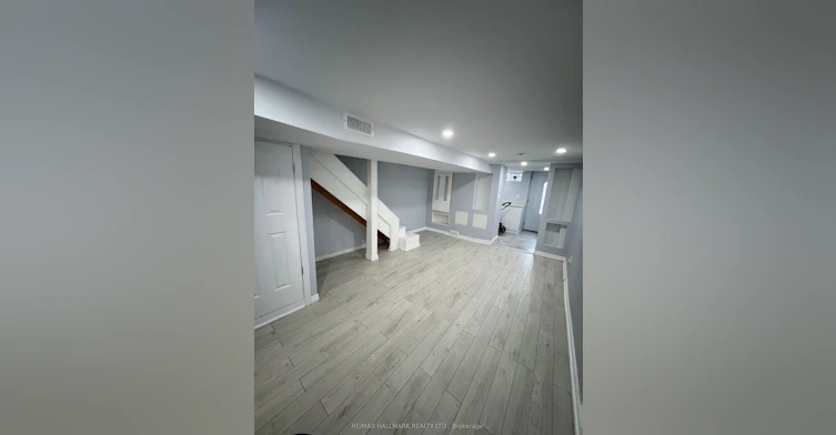 #Basement-102 Barton Avenue, Toronto, ON, M6G 1P6 - 5