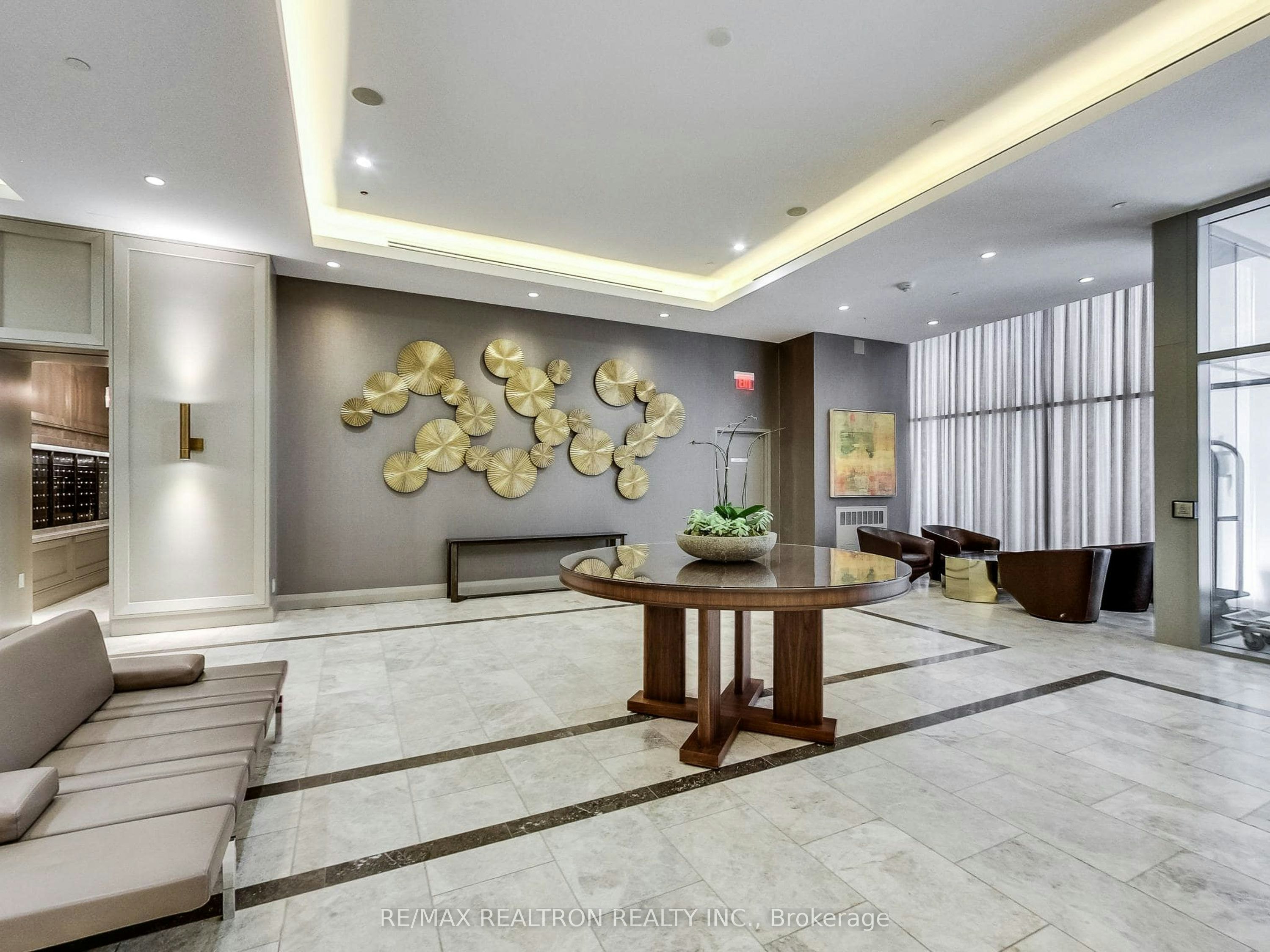 155 Yorkville Avenue, Toronto, ON, M5R 1C4 - 3