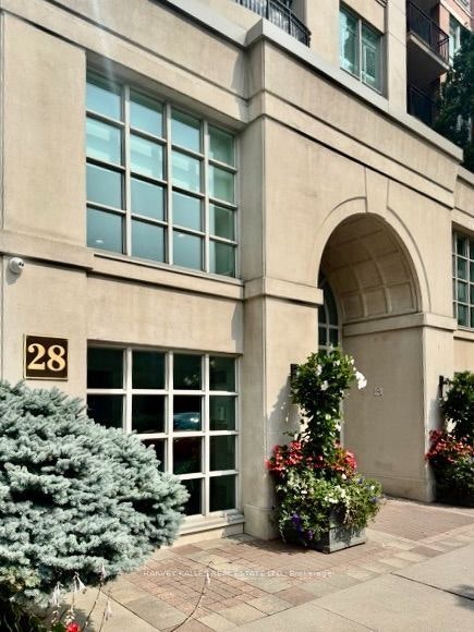 115-28 William Carson Crescent, Toronto, ON, M2P 2H1 - 2