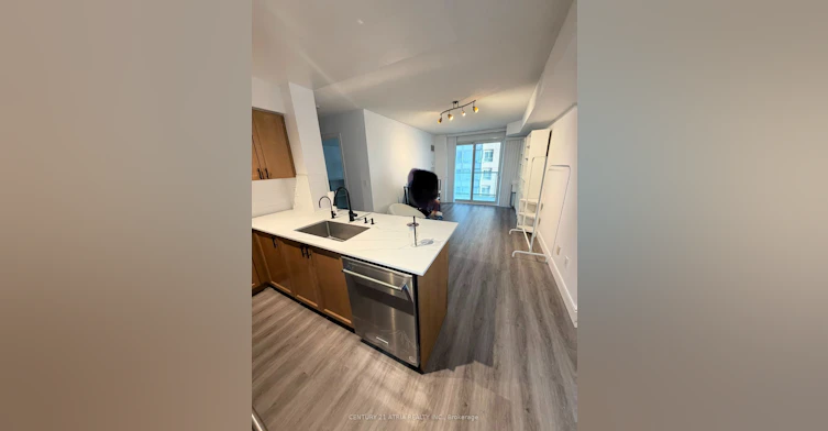 1007-761 Bay Street, Toronto, ON, M5G 2R2 - 3