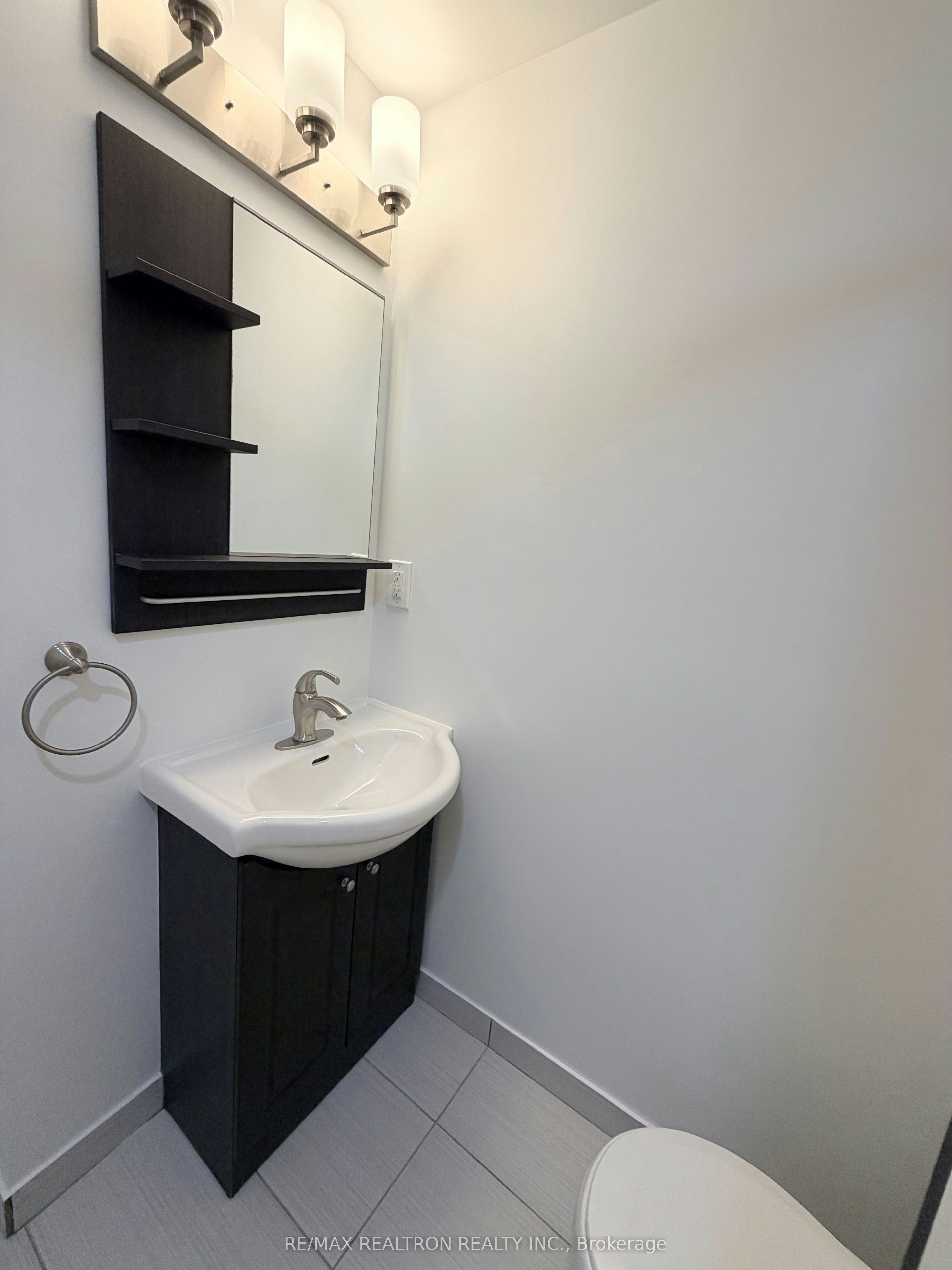 Basement B-36 George Henry Boulevard, Toronto, ON, M2J 1E2 - 6