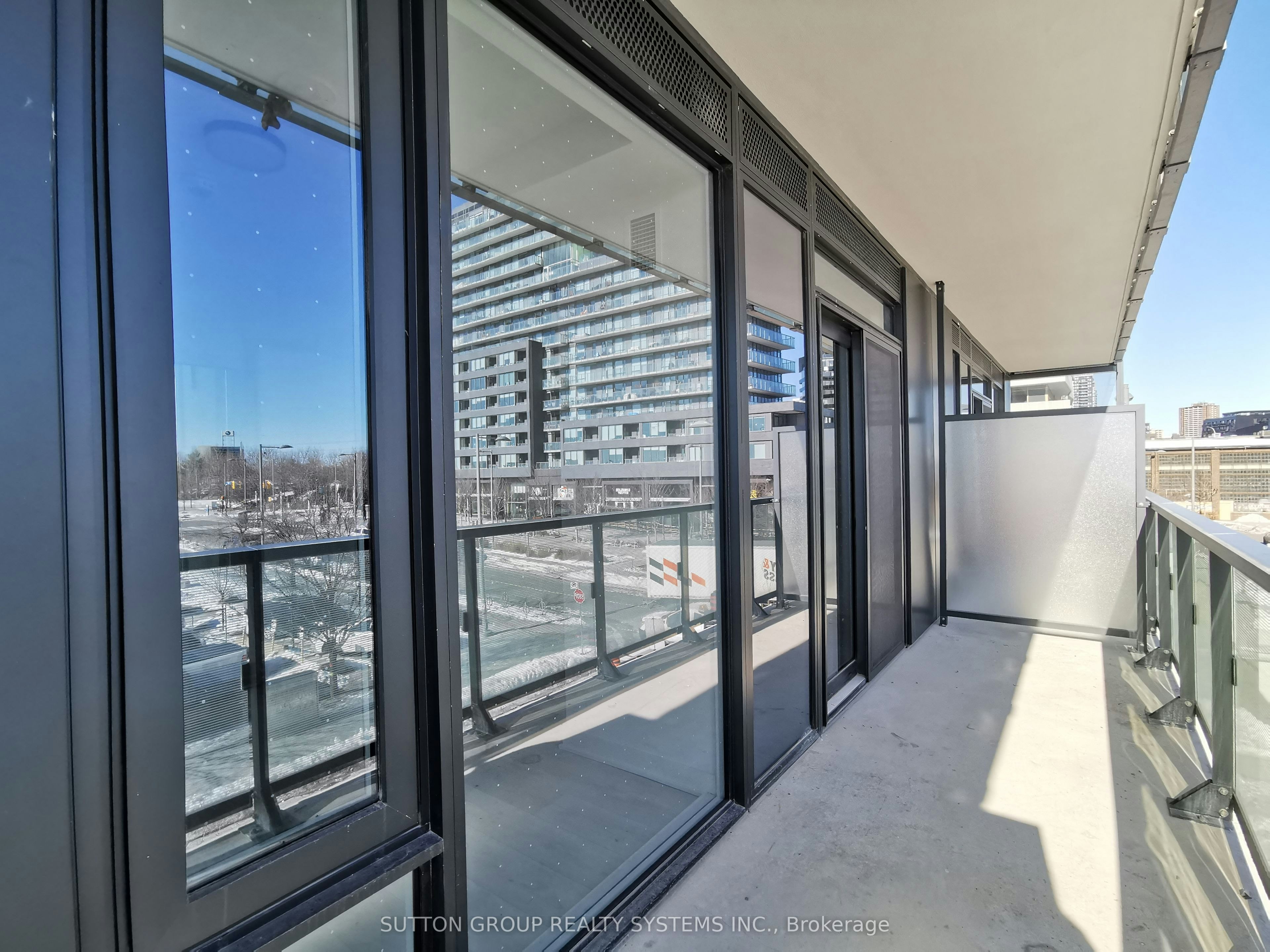 N324-35 Rolling Mills Road, Toronto, ON, M5V 0V6 - 29