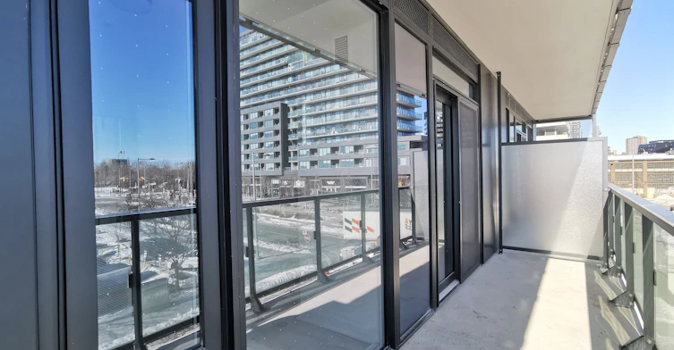 N324-35 Rolling Mills Road, Toronto, ON, M5V 0V6 - 29