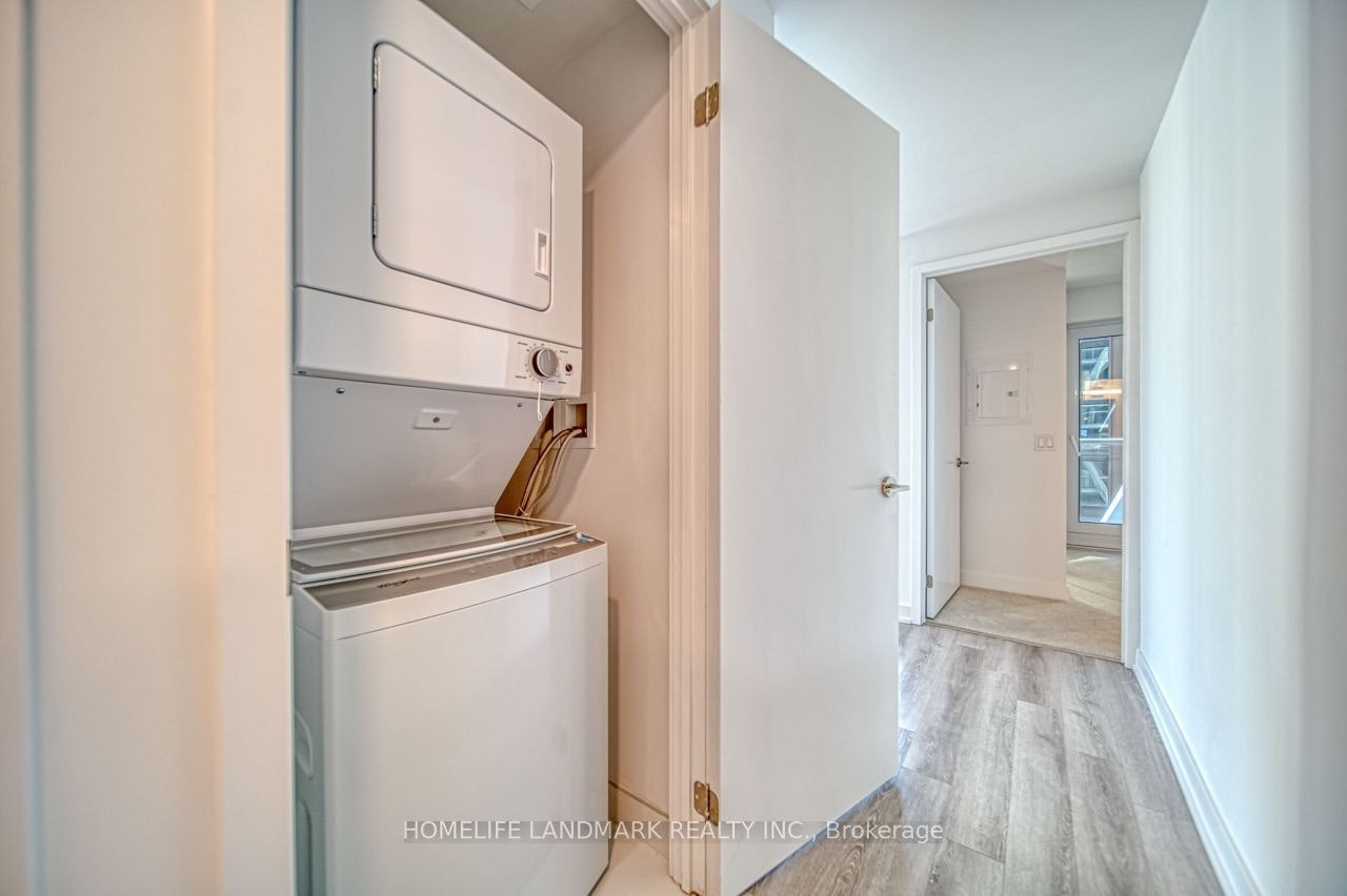 1919-230 Simcoe Street, Toronto, ON, M5T 0G7 - 23