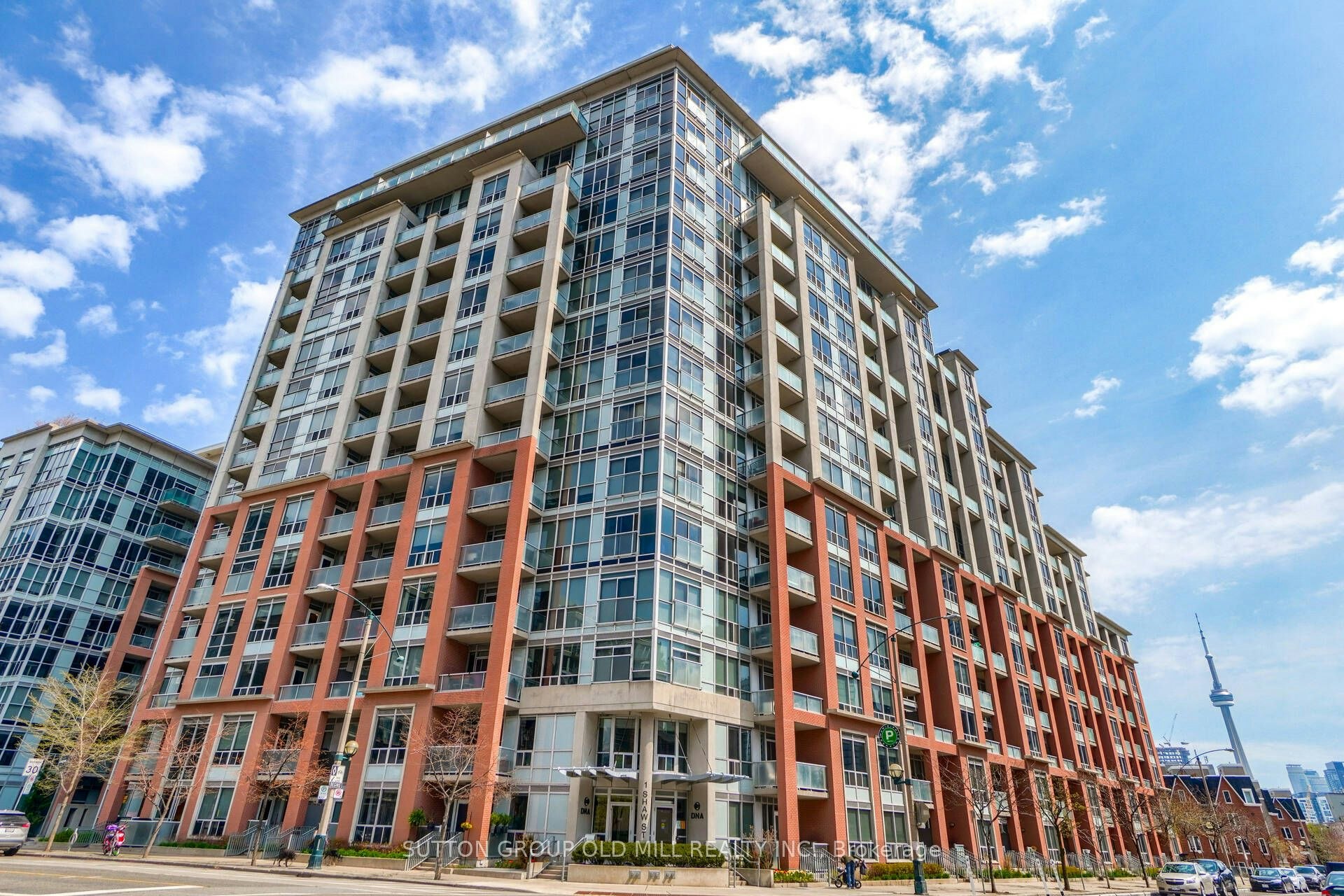 1124-1 Shaw Street, Toronto, ON, M6K 0A1
