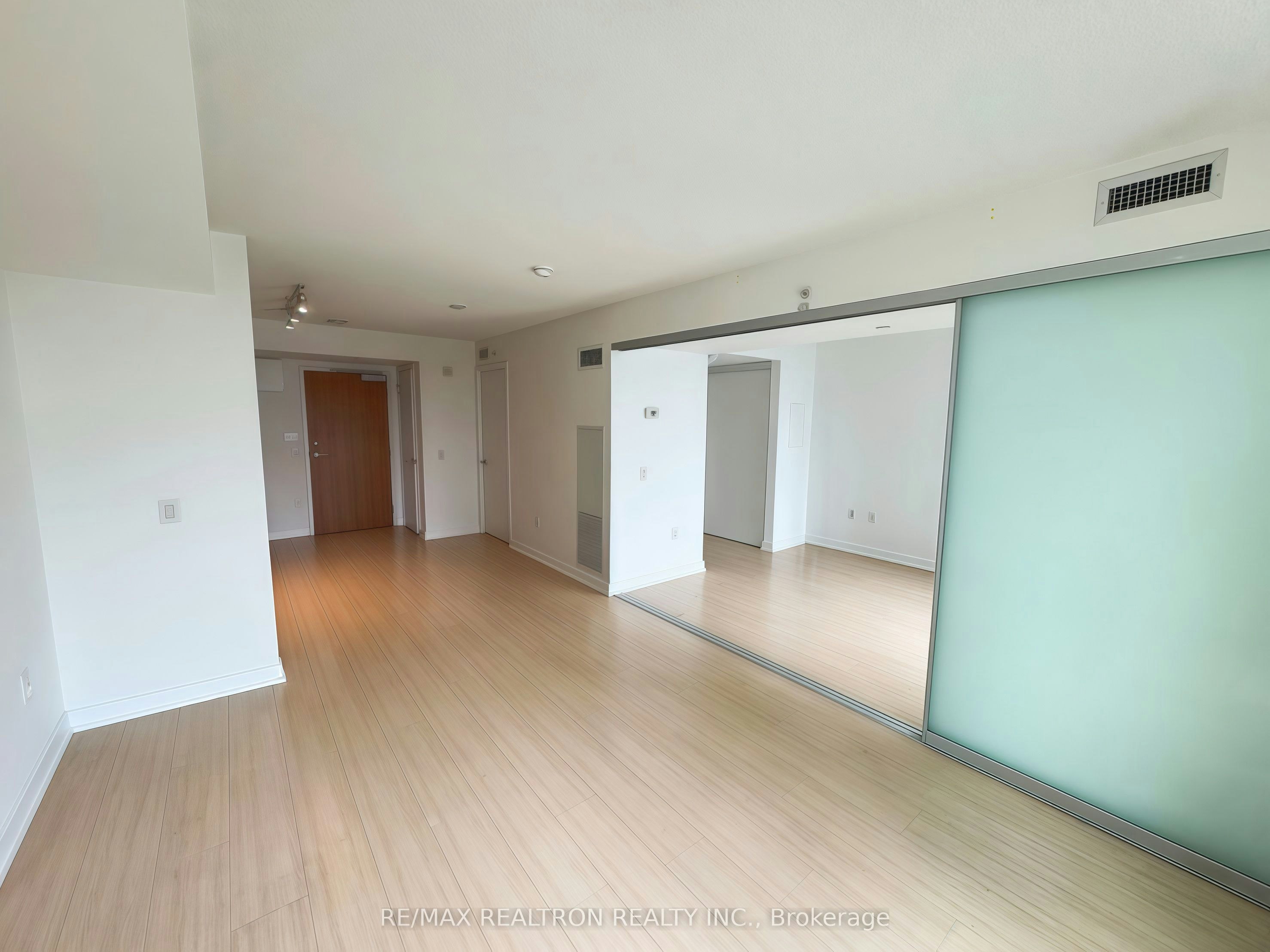 1211-85 Queens Wharf Road, Toronto, ON, M5V 0J9 - 6