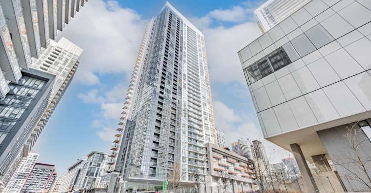 1211-85 Queens Wharf Road, Toronto, ON, M5V 0J9