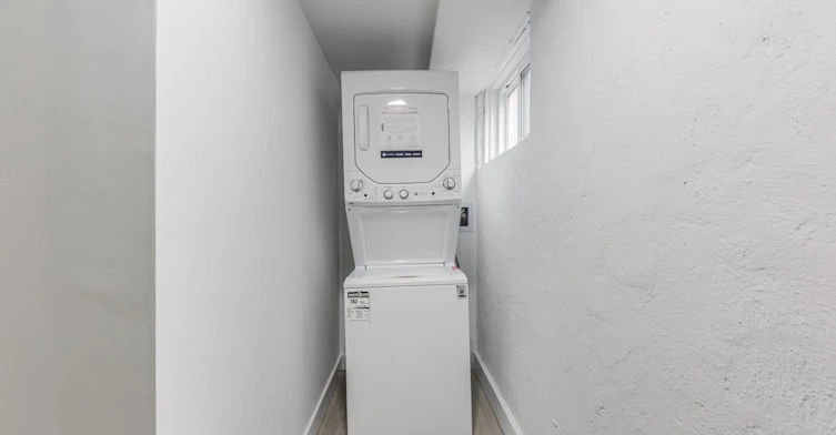 Lower-150 Davisville Avenue, Toronto, ON, M4S 1E8 - 12