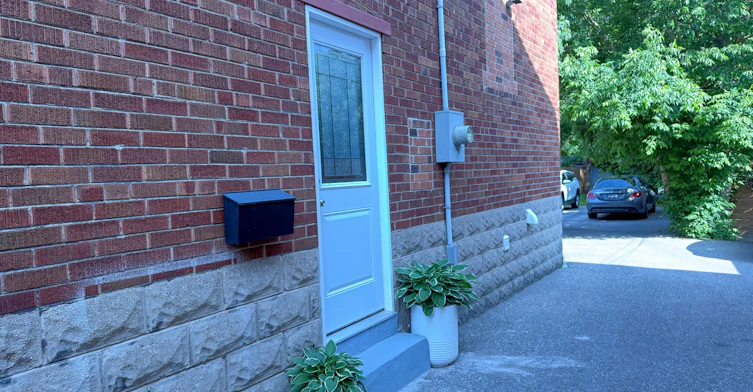 Lower-150 Davisville Avenue, Toronto, ON, M4S 1E8 - 4