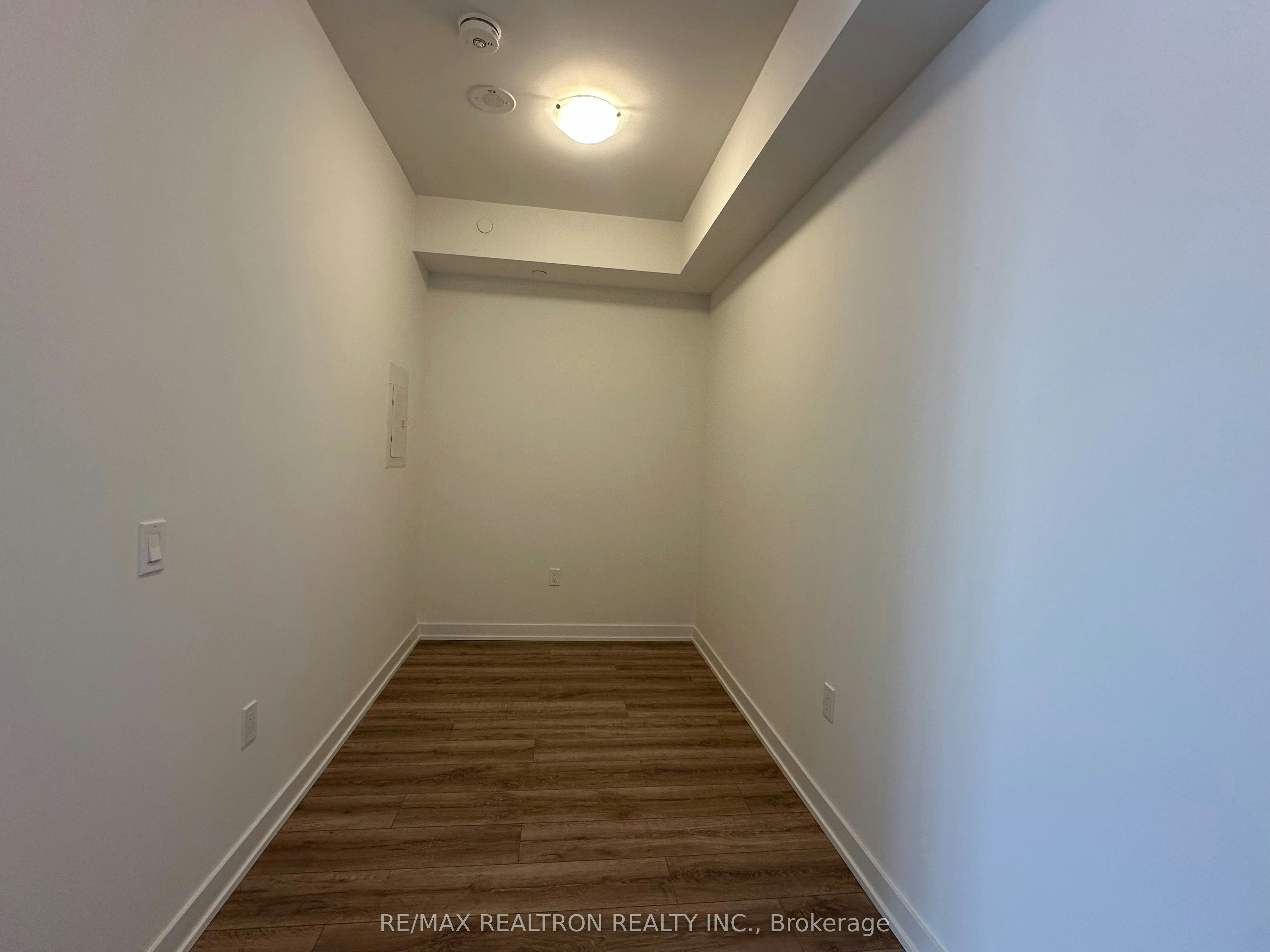 217-1 Kyle Lowry Road, Toronto, ON, M3C 1H7 - 7