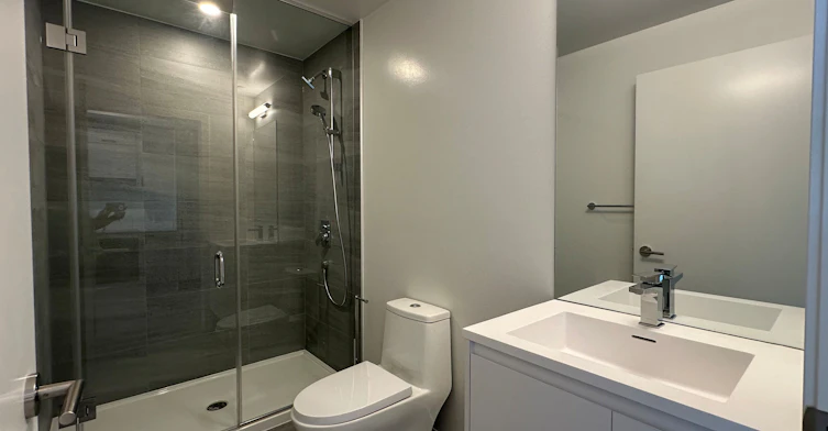 217-1 Kyle Lowry Road, Toronto, ON, M3C 1H7 - 11