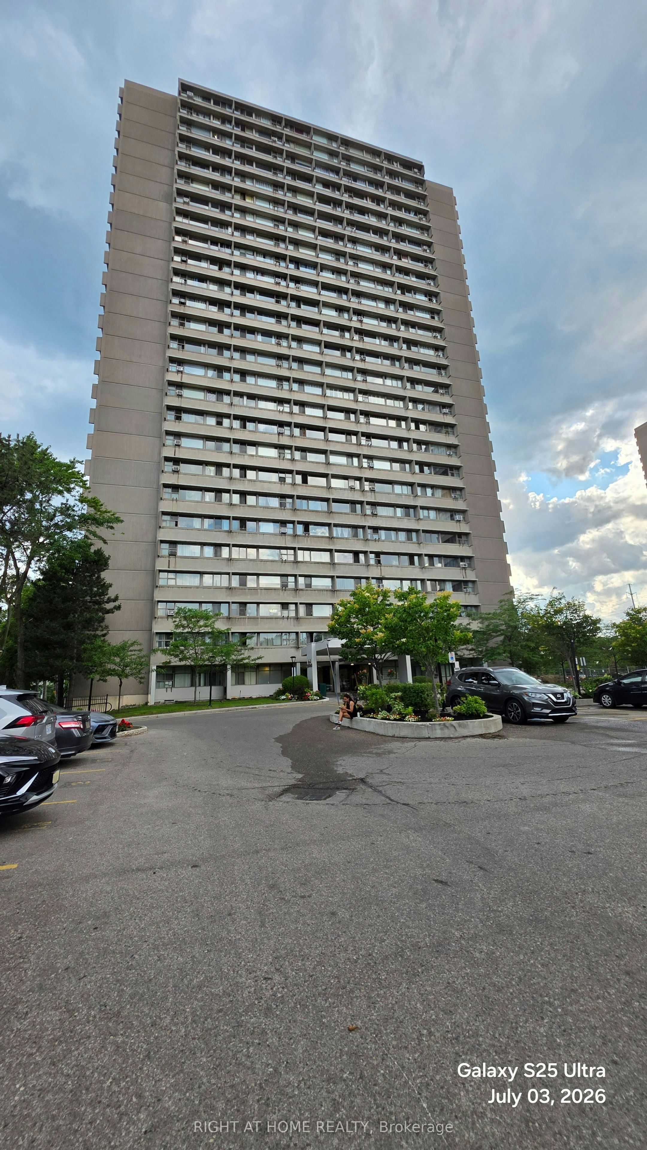 1708-715 Don Mills Road, Toronto, ON, M3C 1S5