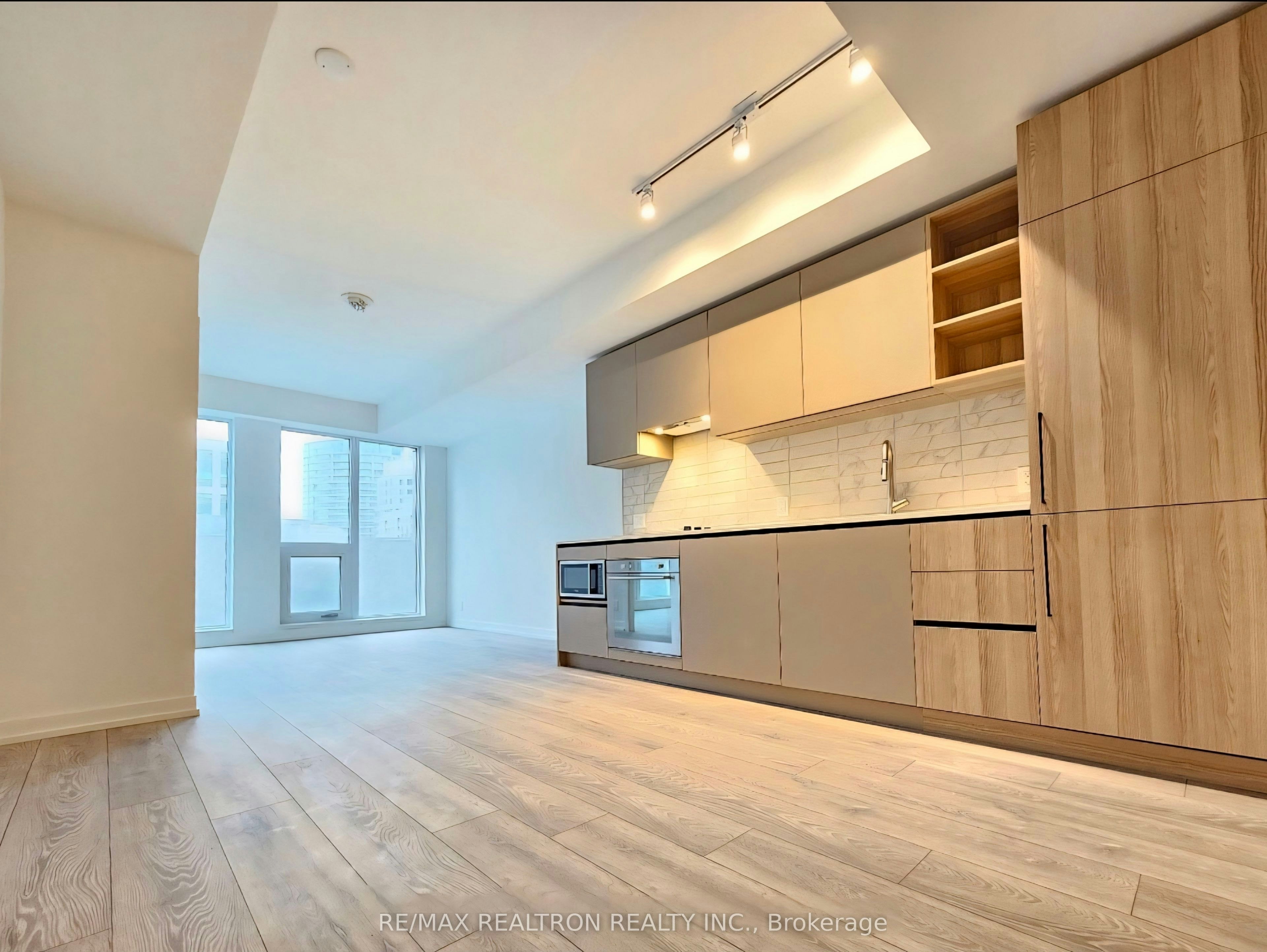 1212-55 Mercer Street, Toronto, ON, M5V 3W2 - 5