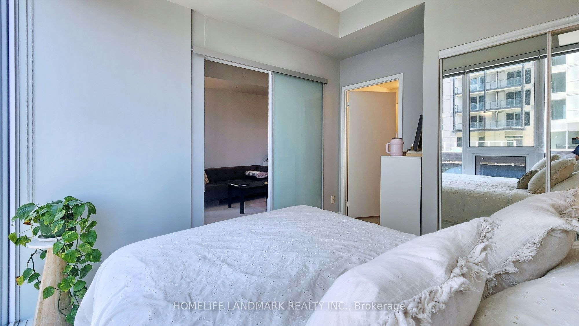 703-19 Western Battery Road, Toronto, ON, M6K 0E3 - 15