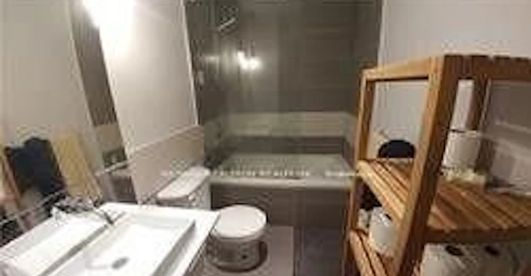 313-8 Charlotte Street, Toronto, ON, M5V 0K4 - 10