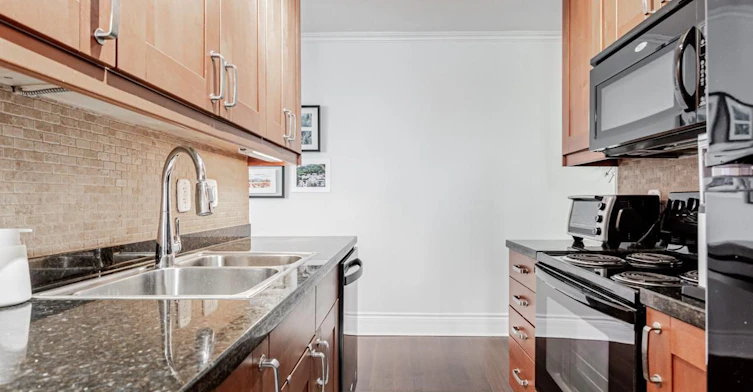 218-2550 Bathurst Street, Toronto, ON, M6B 2Z2 - 9
