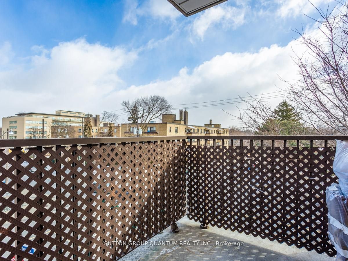 218-2550 Bathurst Street, Toronto, ON, M6B 2Z2 - 16
