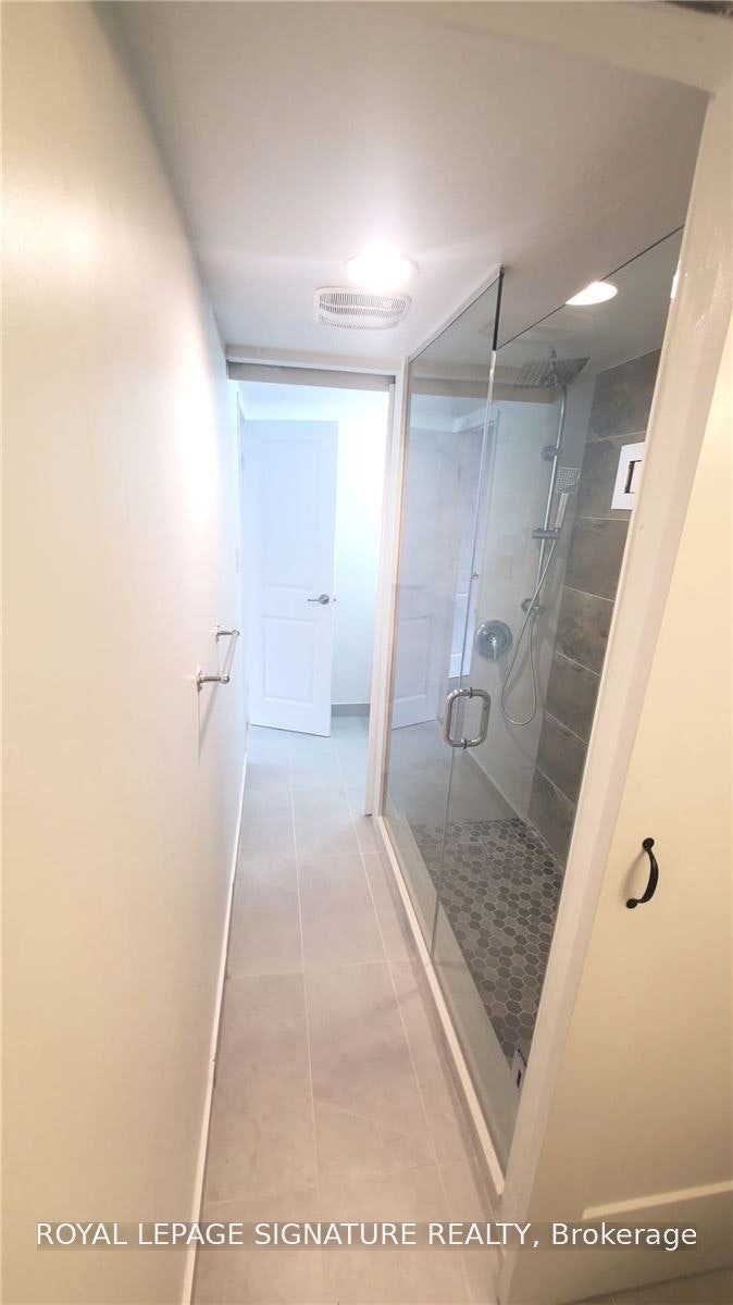419-633 Bay Street, Toronto, ON, M5G 2G4 - 13