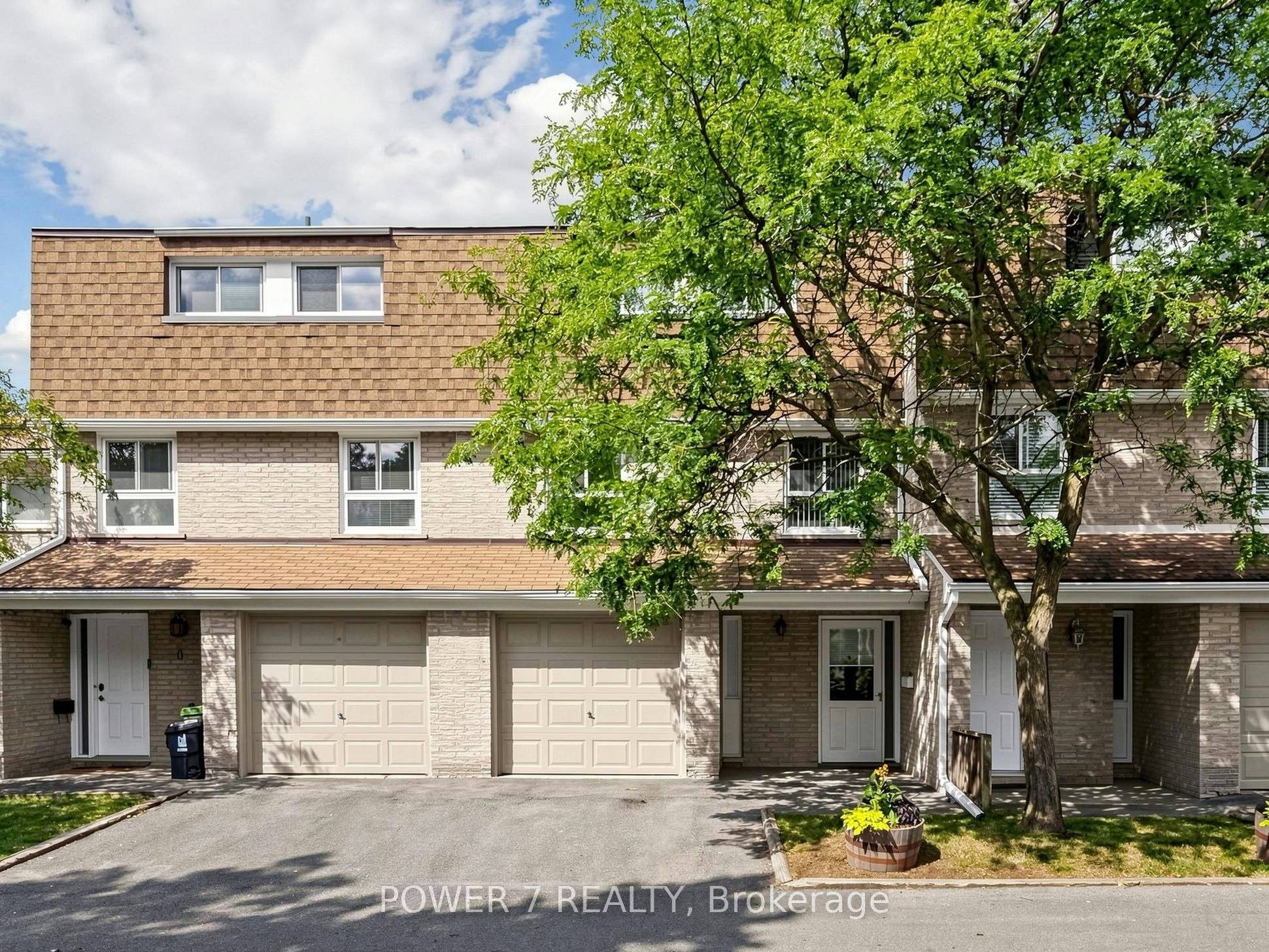 5-77 Rameau Drive, Toronto, ON, M2H 1T6
