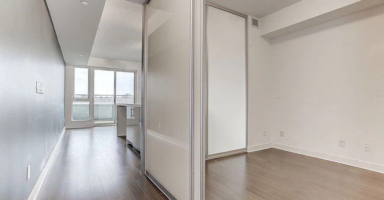 403-156 Portland Street, Toronto, ON, M5V 0G1 - 3