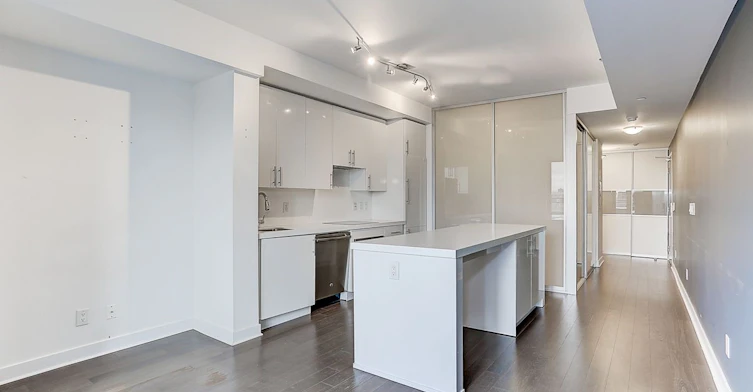 403-156 Portland Street, Toronto, ON, M5V 0G1 - 12
