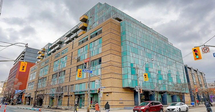 403-156 Portland Street, Toronto, ON, M5V 0G1