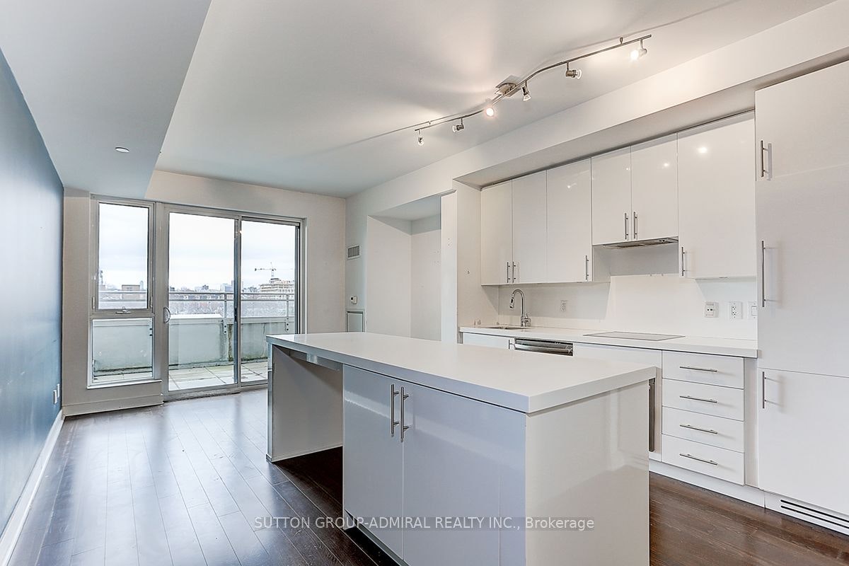 403-156 Portland Street, Toronto, ON, M5V 0G1 - 2