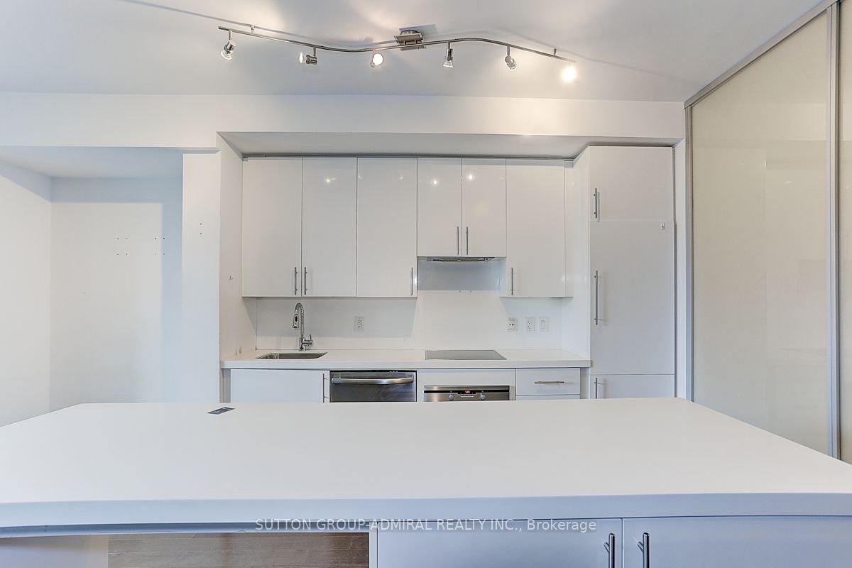 403-156 Portland Street, Toronto, ON, M5V 0G1 - 10