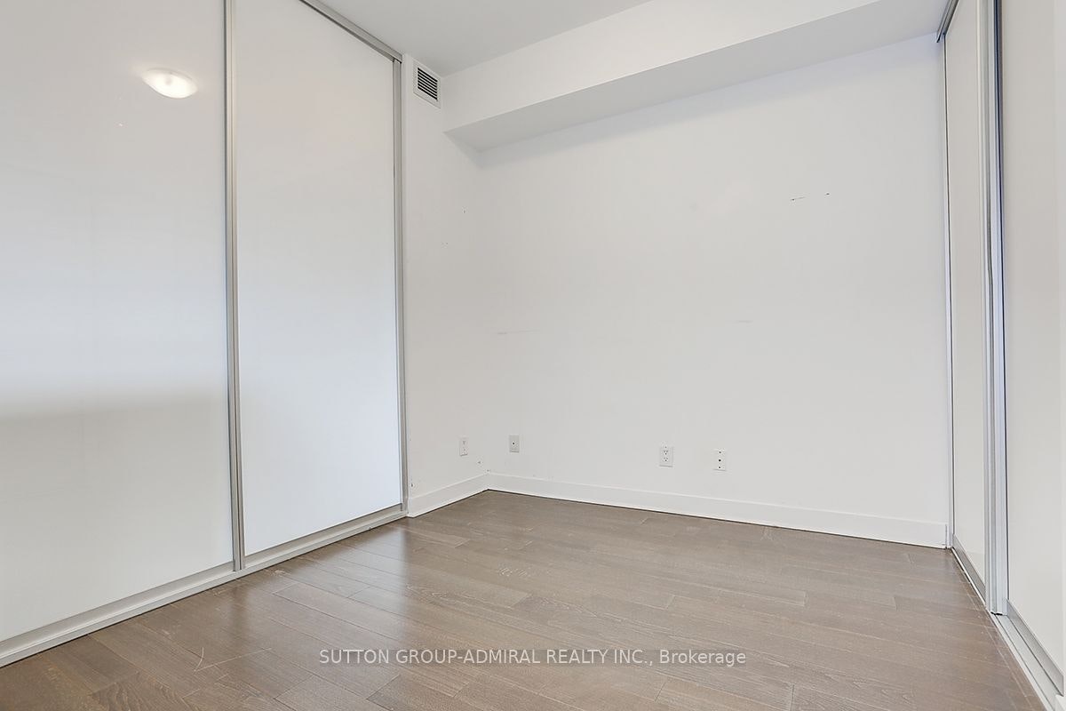 403-156 Portland Street, Toronto, ON, M5V 0G1 - 4
