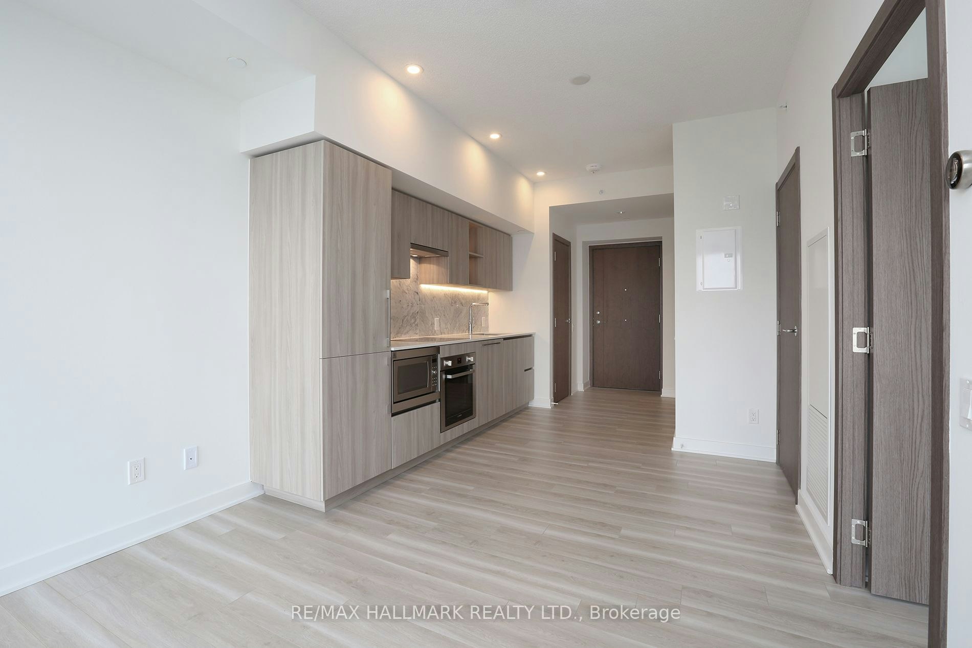 4007-17 Bathurst Street, Toronto, ON, M6A 2E1 - 17